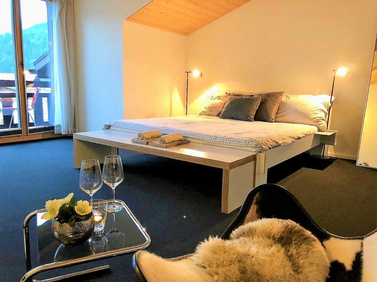 Luna Elk Home Lenk Exteriör bild